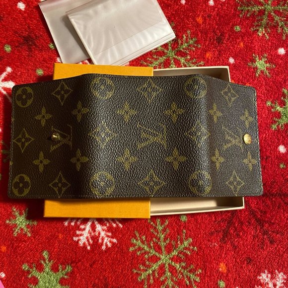 Louis Vuitton Small trifold wallet - Picture 8 of 10